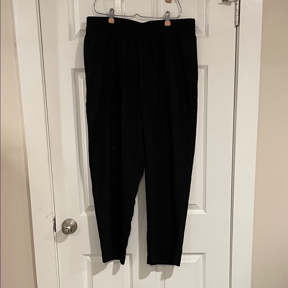 Old Navy Women's Black Straight Leg Linen/Rayon Pants